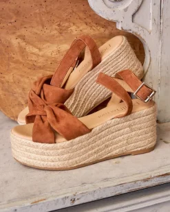 Polin et moi Sandalia Plataforma Yasemin